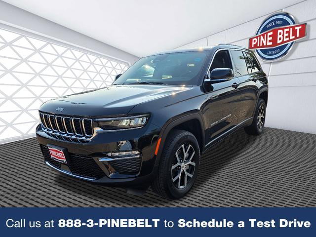 new 2025 Jeep Grand Cherokee car, priced at $46,672