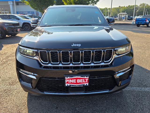 new 2025 Jeep Grand Cherokee car, priced at $46,672