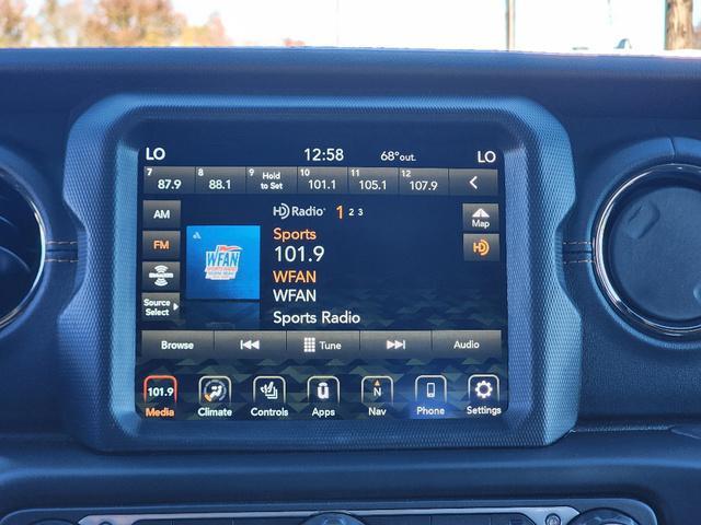 used 2021 Jeep Gladiator car, priced at $34,134