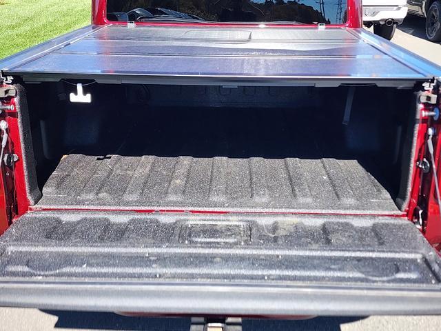 used 2021 Jeep Gladiator car, priced at $34,134