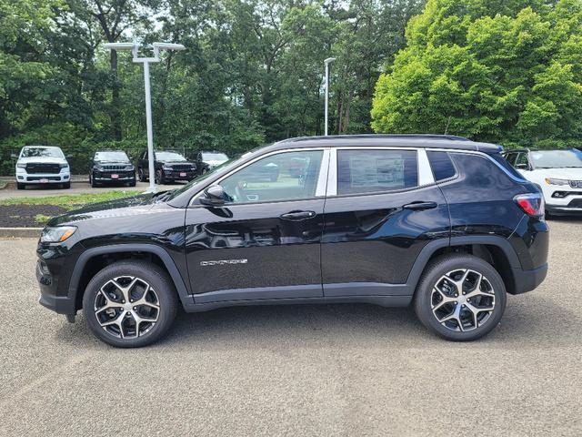 new 2024 Jeep Compass car, priced at $31,436