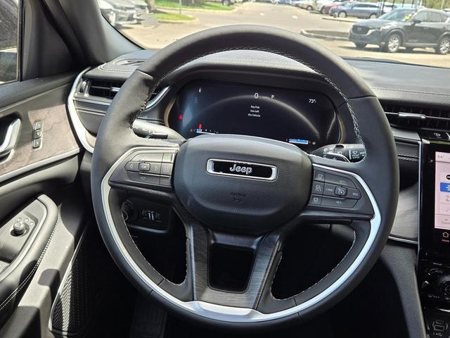 new 2024 Jeep Grand Cherokee L car, priced at $54,399