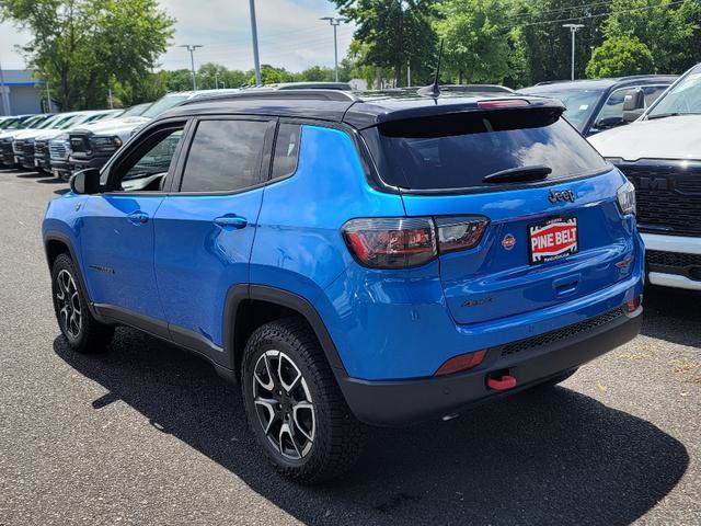 new 2024 Jeep Compass car, priced at $32,172