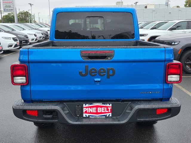 new 2025 Jeep Gladiator car, priced at $47,667