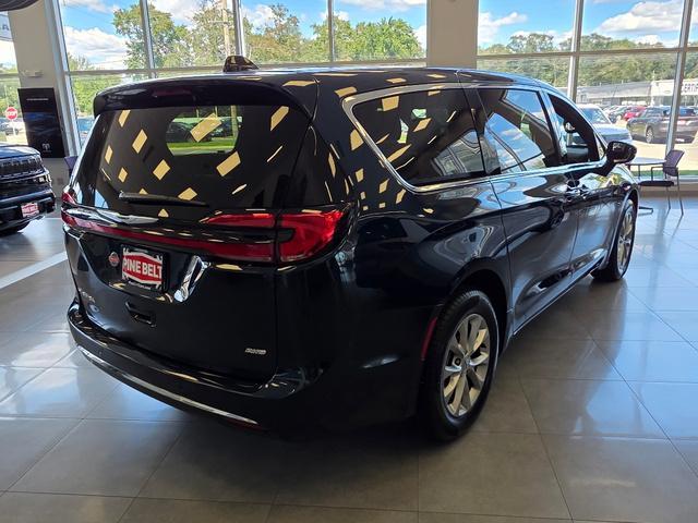 new 2025 Chrysler Pacifica car, priced at $45,210