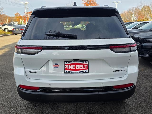 new 2025 Jeep Grand Cherokee car, priced at $43,802