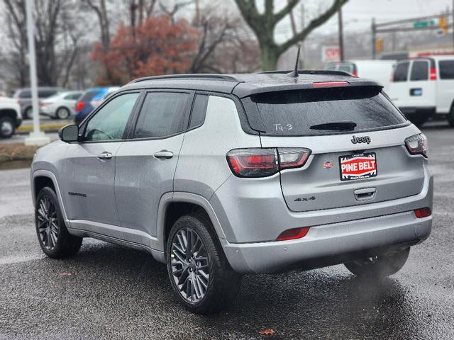 new 2024 Jeep Compass car, priced at $44,295