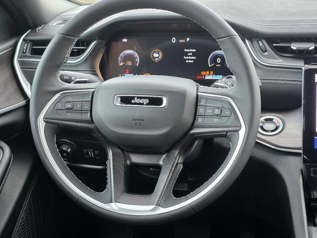 new 2025 Jeep Grand Cherokee car, priced at $44,397