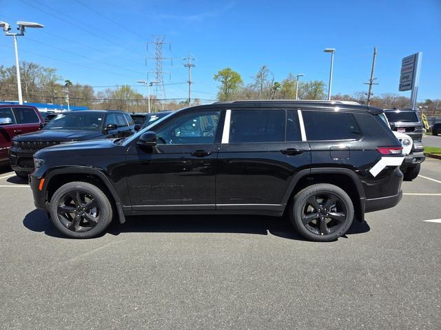 new 2024 Jeep Grand Cherokee L car, priced at $44,858