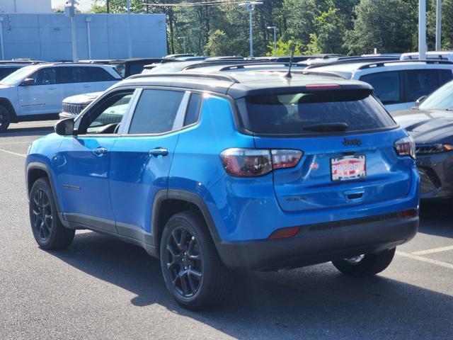 new 2024 Jeep Compass car, priced at $31,827