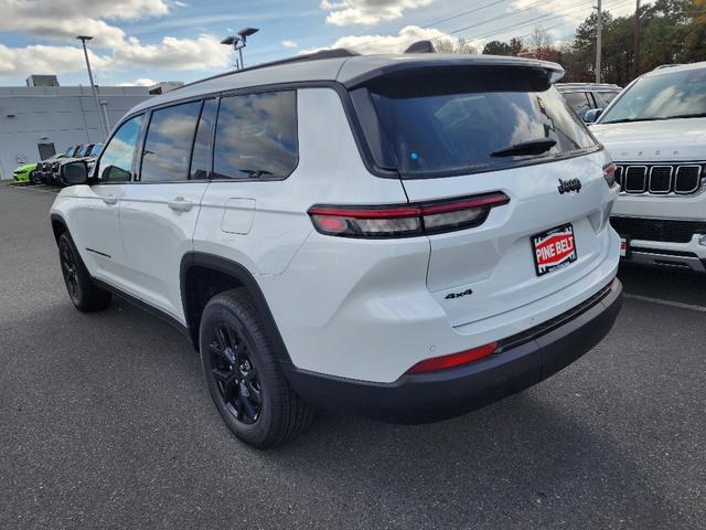 new 2024 Jeep Grand Cherokee L car, priced at $43,636