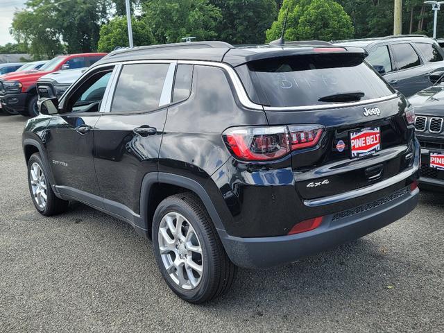 new 2024 Jeep Compass car, priced at $29,370