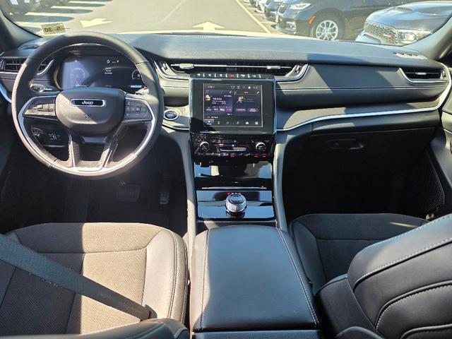 new 2025 Jeep Grand Cherokee L car, priced at $39,492