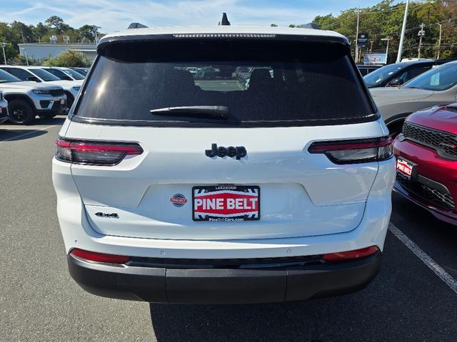 new 2025 Jeep Grand Cherokee L car, priced at $39,492