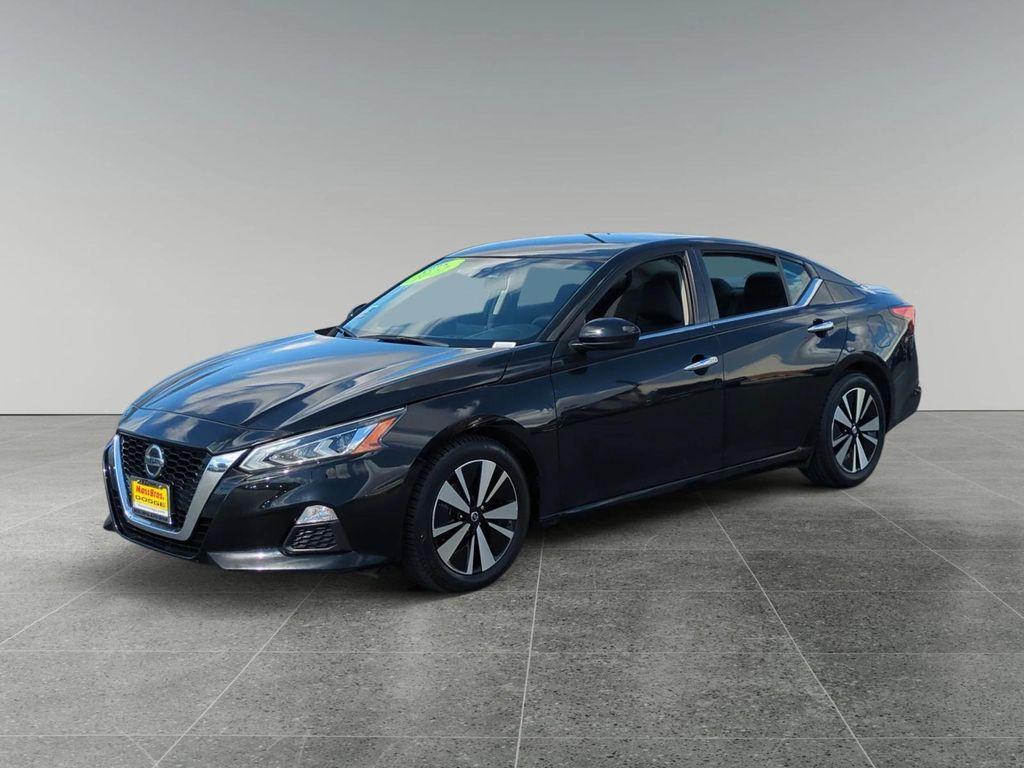 used 2022 Nissan Altima car, priced at $17,500