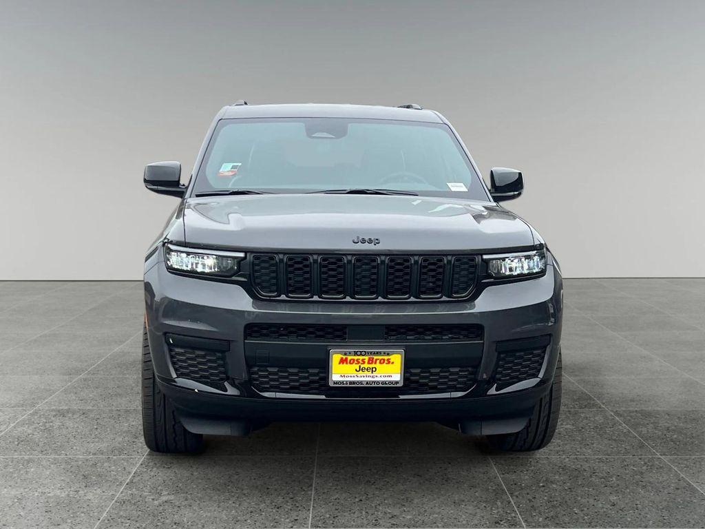 used 2025 Jeep Grand Cherokee L car