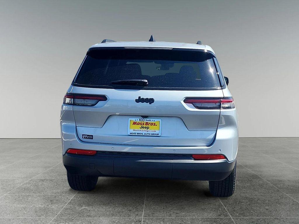 new 2025 Jeep Grand Cherokee car, priced at $46,230