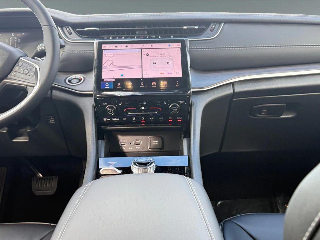 new 2025 Jeep Grand Cherokee L car, priced at $49,495