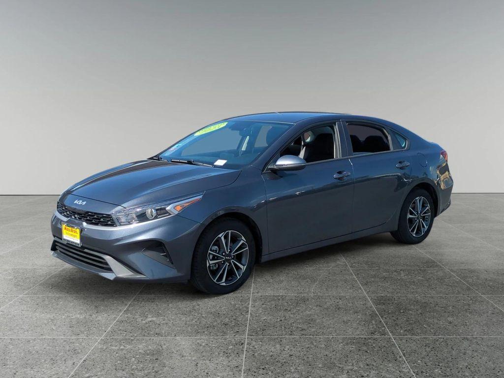 used 2023 Kia Forte car