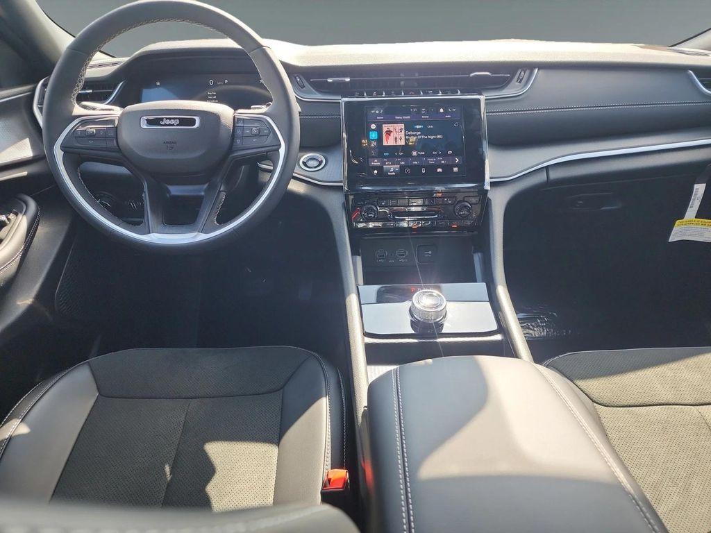 new 2025 Jeep Grand Cherokee L car, priced at $48,230