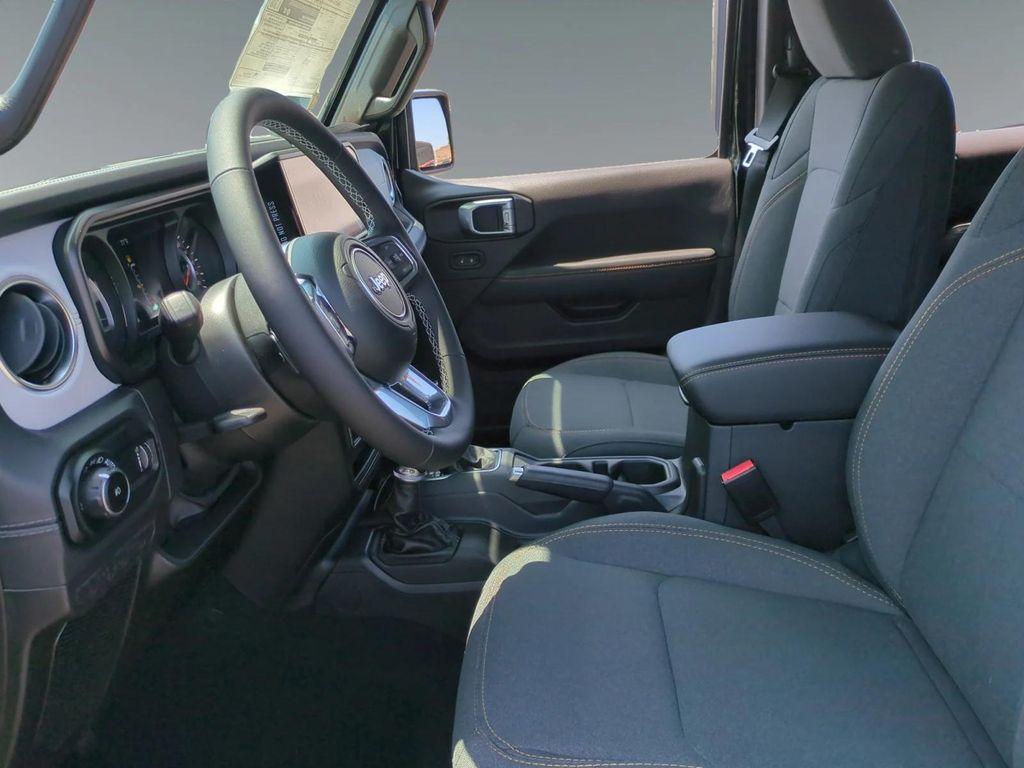 new 2025 Jeep Wrangler car, priced at $54,455