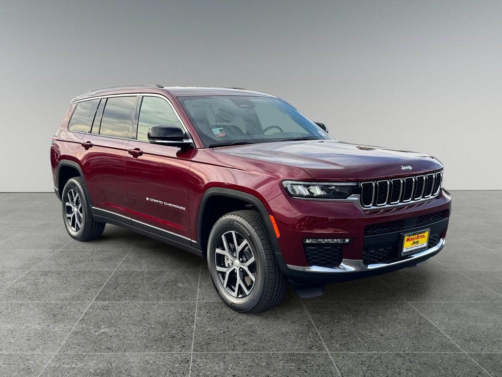 new 2025 Jeep Grand Cherokee L car, priced at $50,490