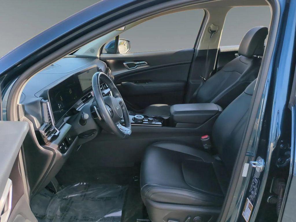 used 2023 Kia Sportage Hybrid car