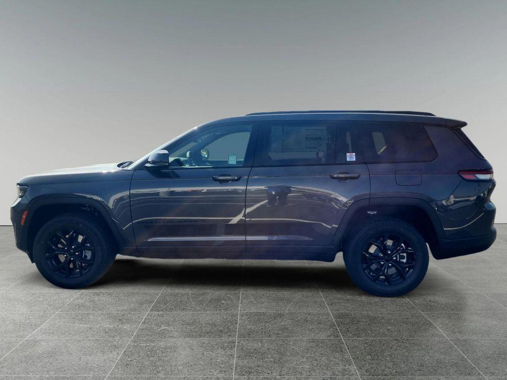 new 2025 Jeep Grand Cherokee L car, priced at $46,230
