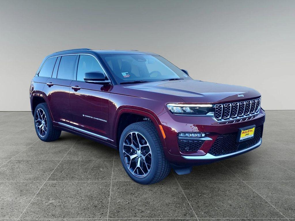 new 2025 Jeep Grand Cherokee car, priced at $65,630
