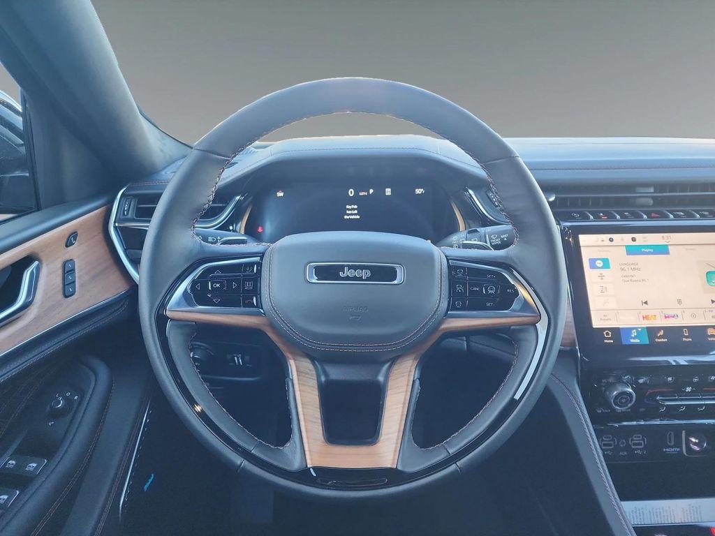 new 2025 Jeep Grand Cherokee car, priced at $65,630