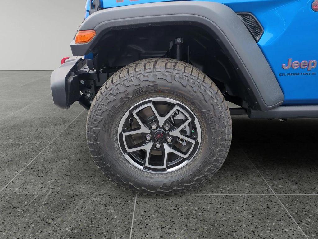 new 2025 Jeep Gladiator car, priced at $59,630