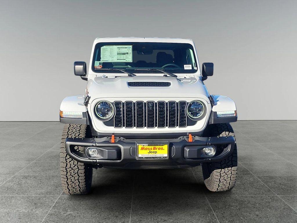 new 2025 Jeep Gladiator car, priced at $63,095