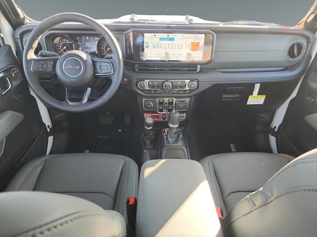 new 2025 Jeep Gladiator car, priced at $63,095