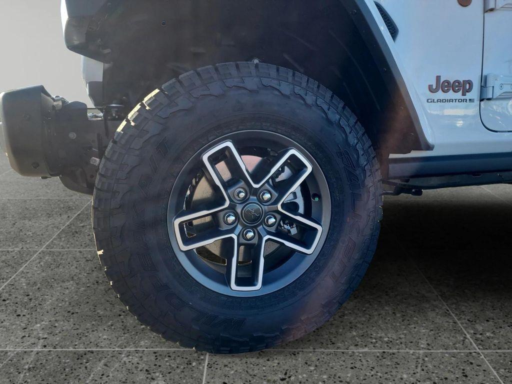 new 2025 Jeep Gladiator car, priced at $63,095