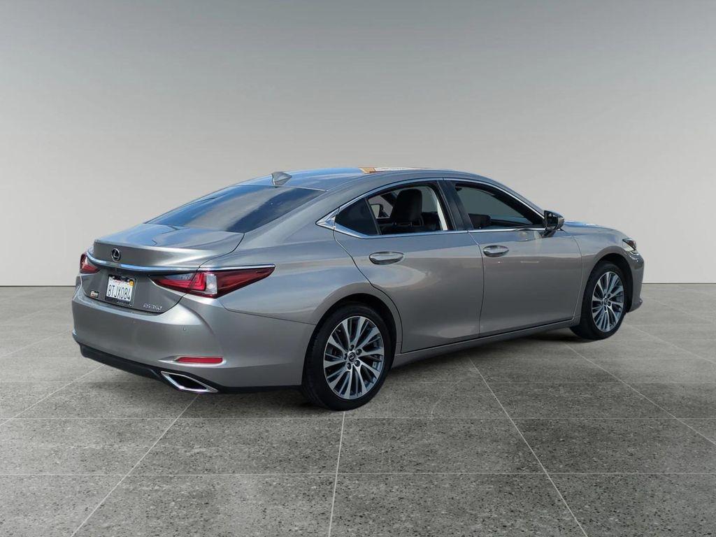 used 2021 Lexus ES 350 car, priced at $29,900
