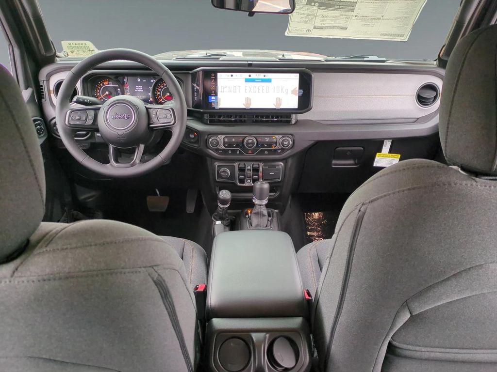 new 2025 Jeep Wrangler car, priced at $47,550