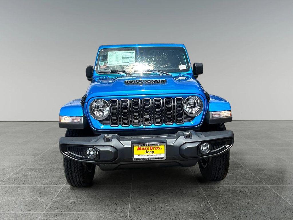new 2025 Jeep Gladiator car, priced at $50,400
