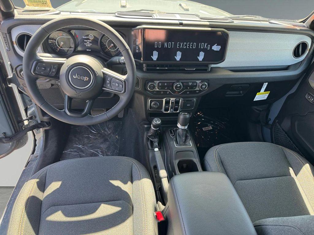 new 2025 Jeep Wrangler car, priced at $47,450