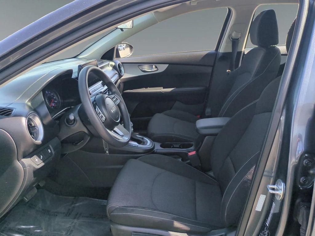 used 2023 Kia Forte car