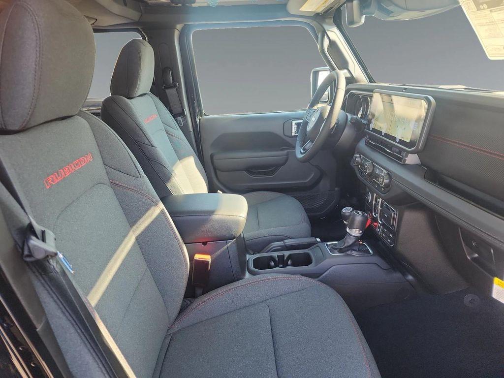 new 2025 Jeep Wrangler car, priced at $60,330
