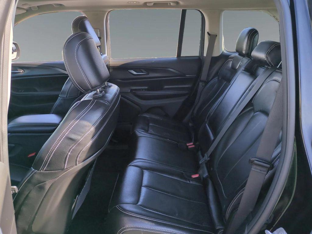 used 2023 Jeep Grand Cherokee car, priced at $27,900