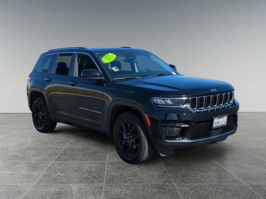 used 2023 Jeep Grand Cherokee car, priced at $27,900