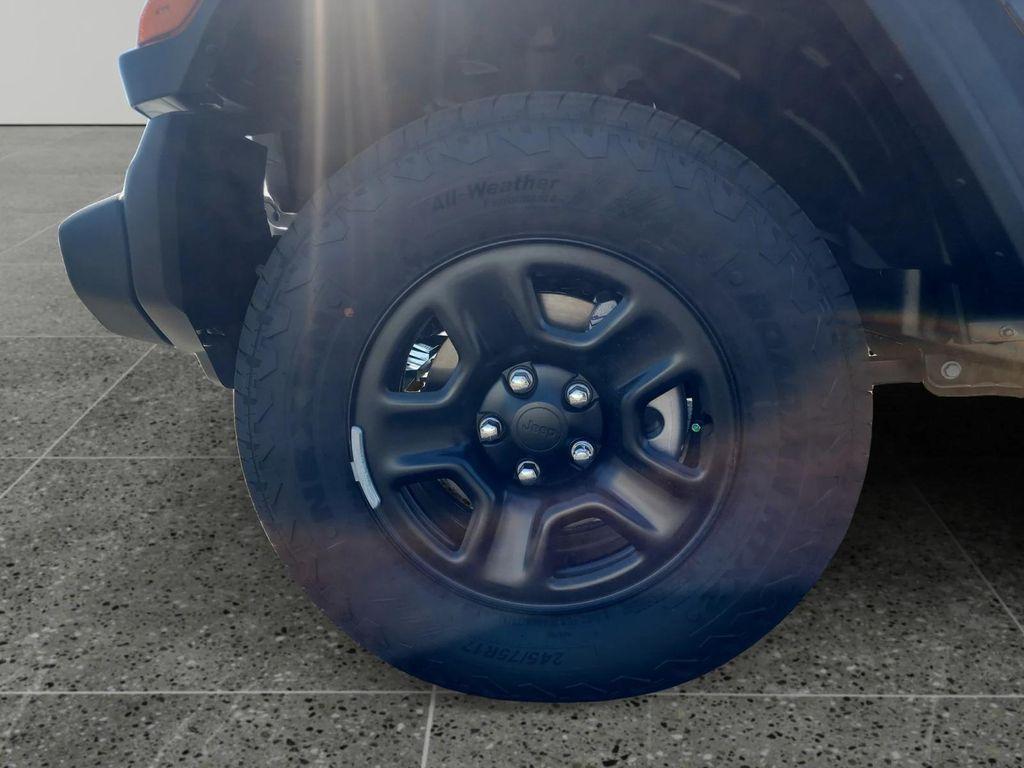 new 2025 Jeep Wrangler car, priced at $45,750