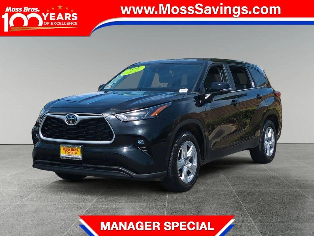 used 2023 Toyota Highlander car, priced at $32,500