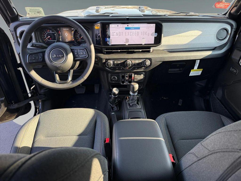 new 2025 Jeep Gladiator car, priced at $51,525