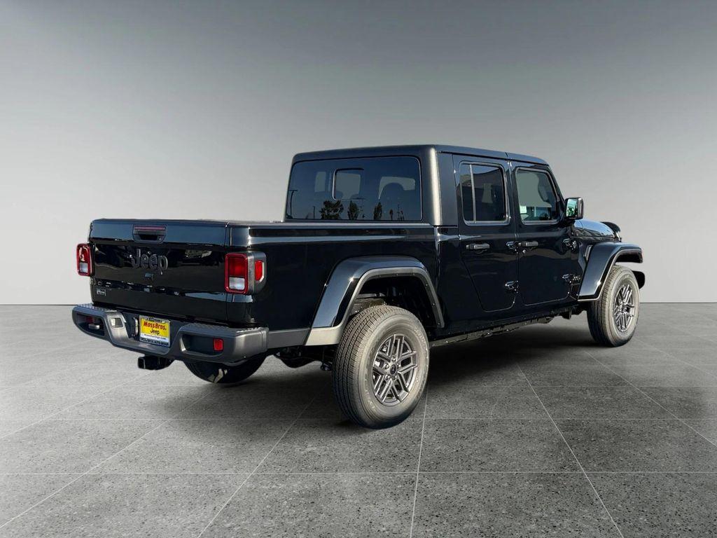 new 2025 Jeep Gladiator car, priced at $51,525