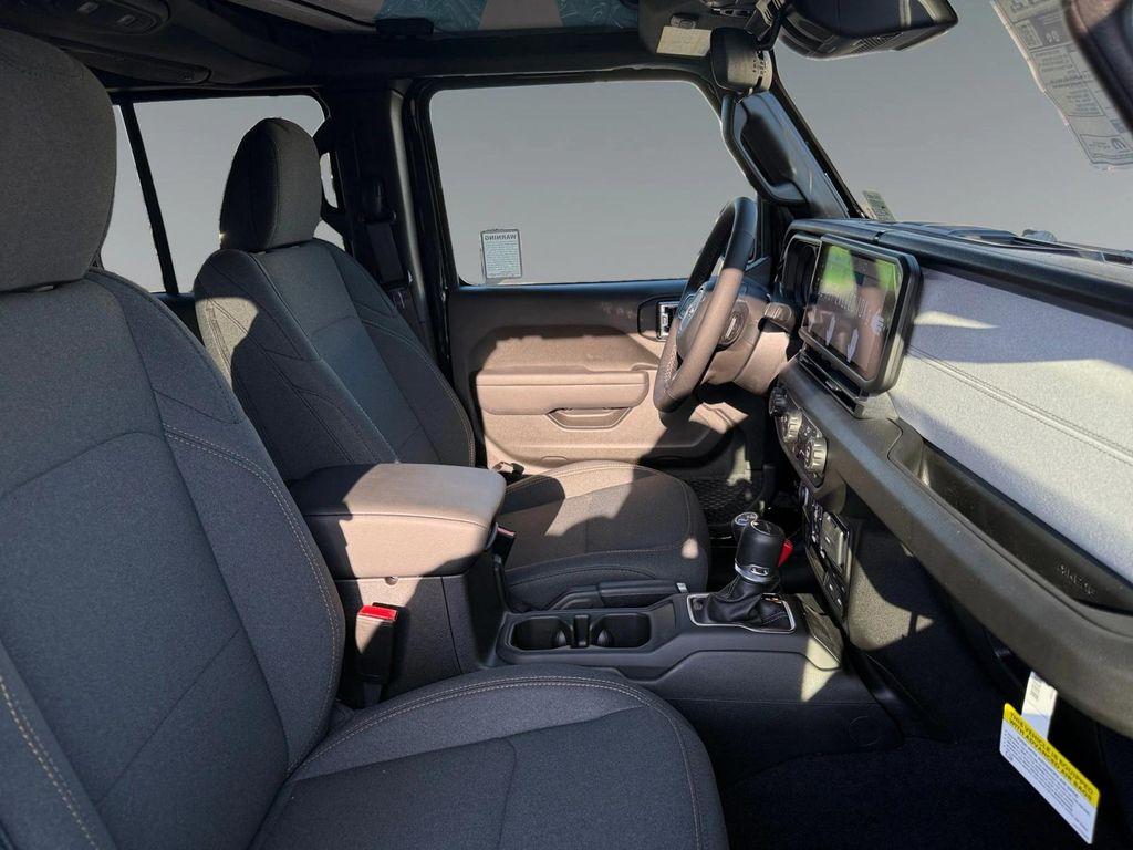 new 2025 Jeep Gladiator car, priced at $51,525