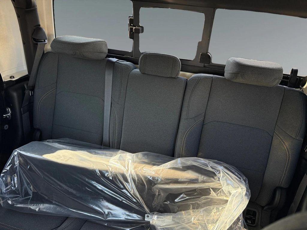 new 2025 Jeep Gladiator car, priced at $51,525