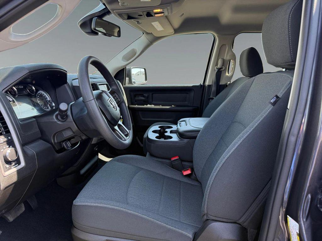 new 2024 Ram 1500 car, priced at $45,685