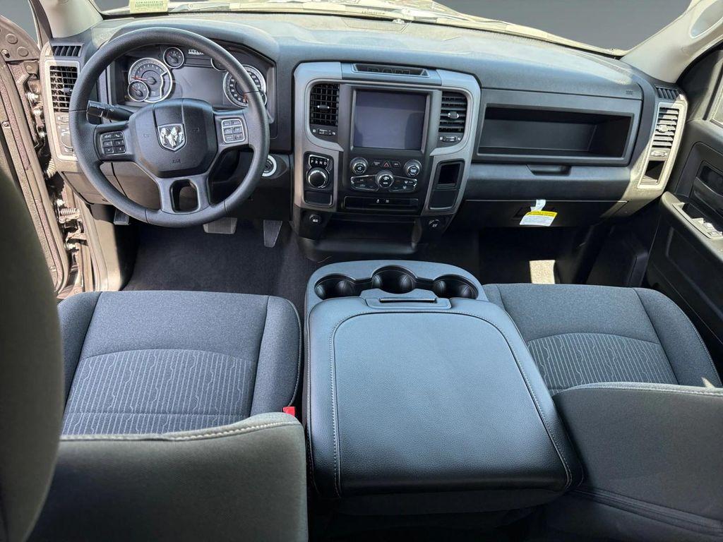 new 2024 Ram 1500 car, priced at $45,685